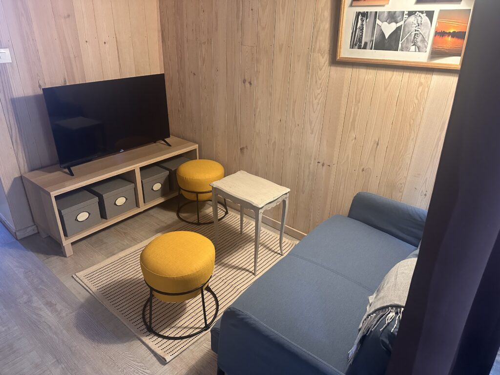 Petit salon