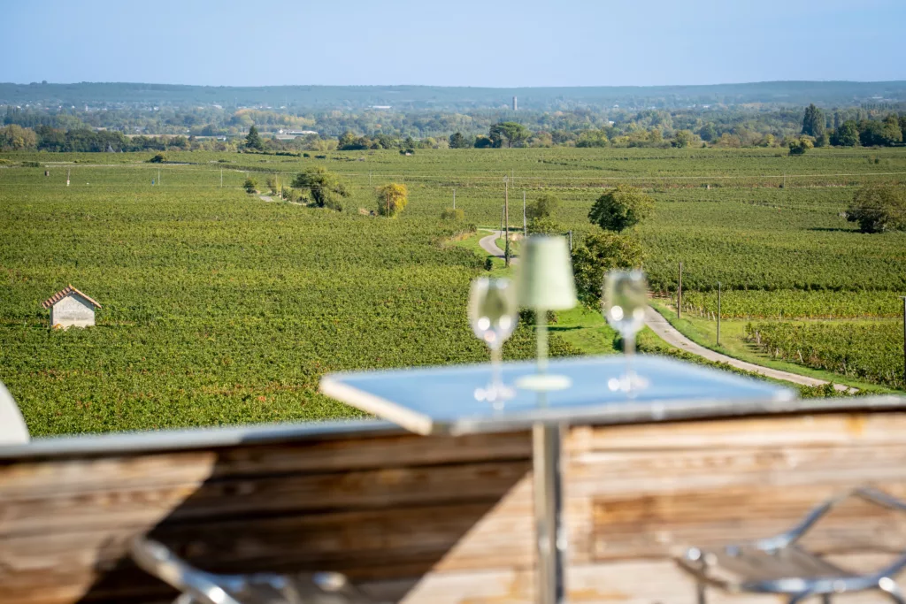 Terrasse Gite des anciens fours à chaux